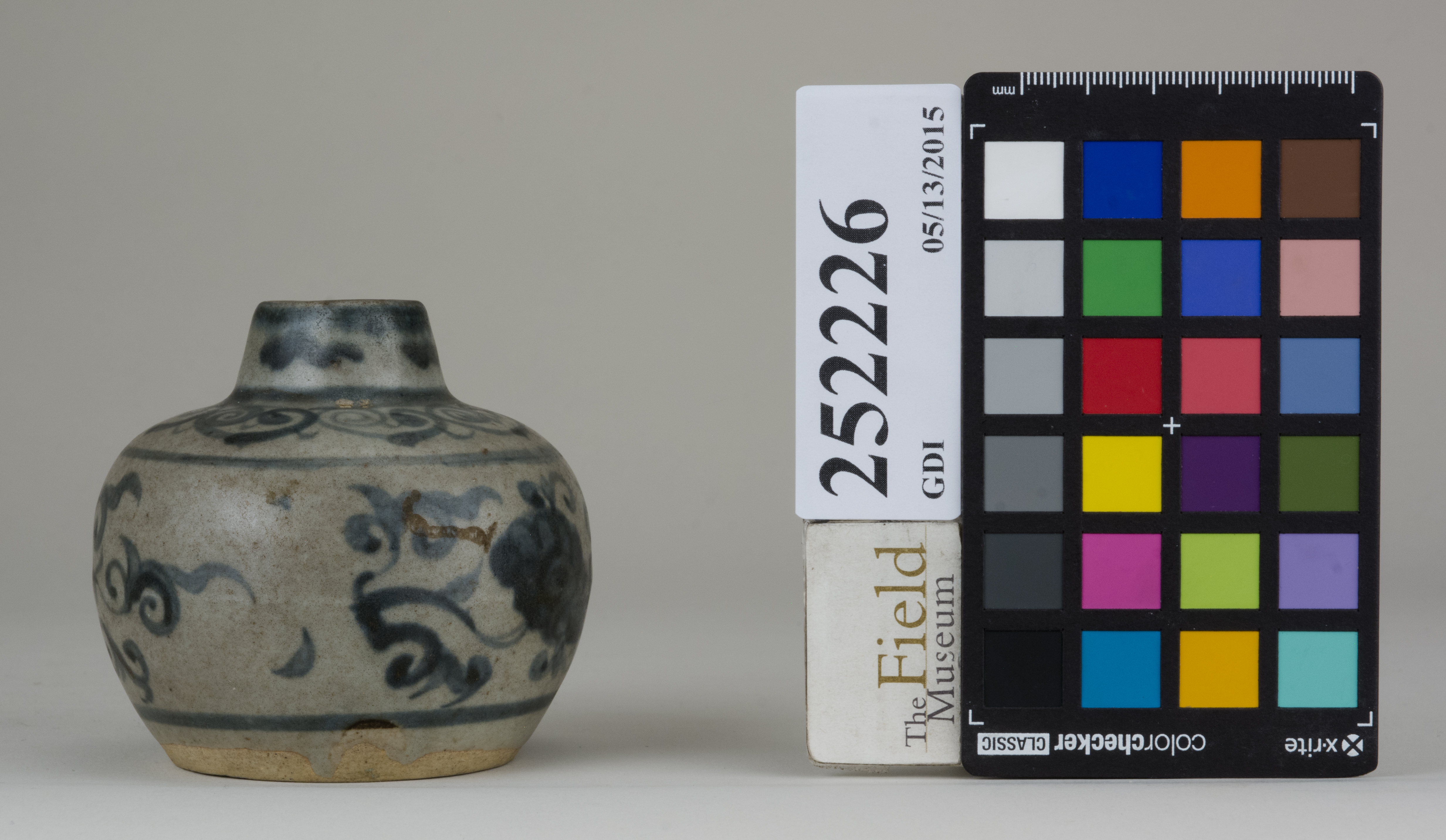 Right (c) Field Museum of Natural History - CC BY-NC 4.0