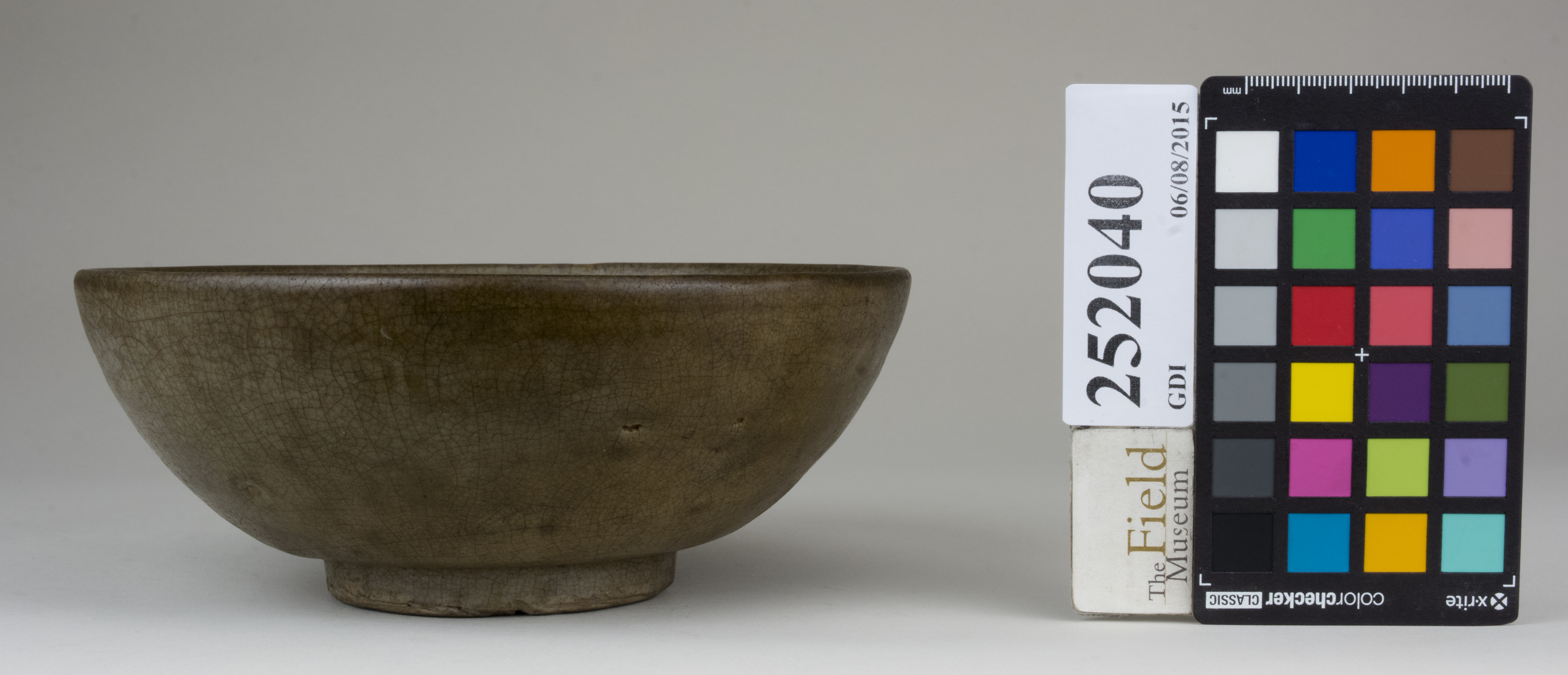 Right (c) Field Museum of Natural History - CC BY-NC 4.0