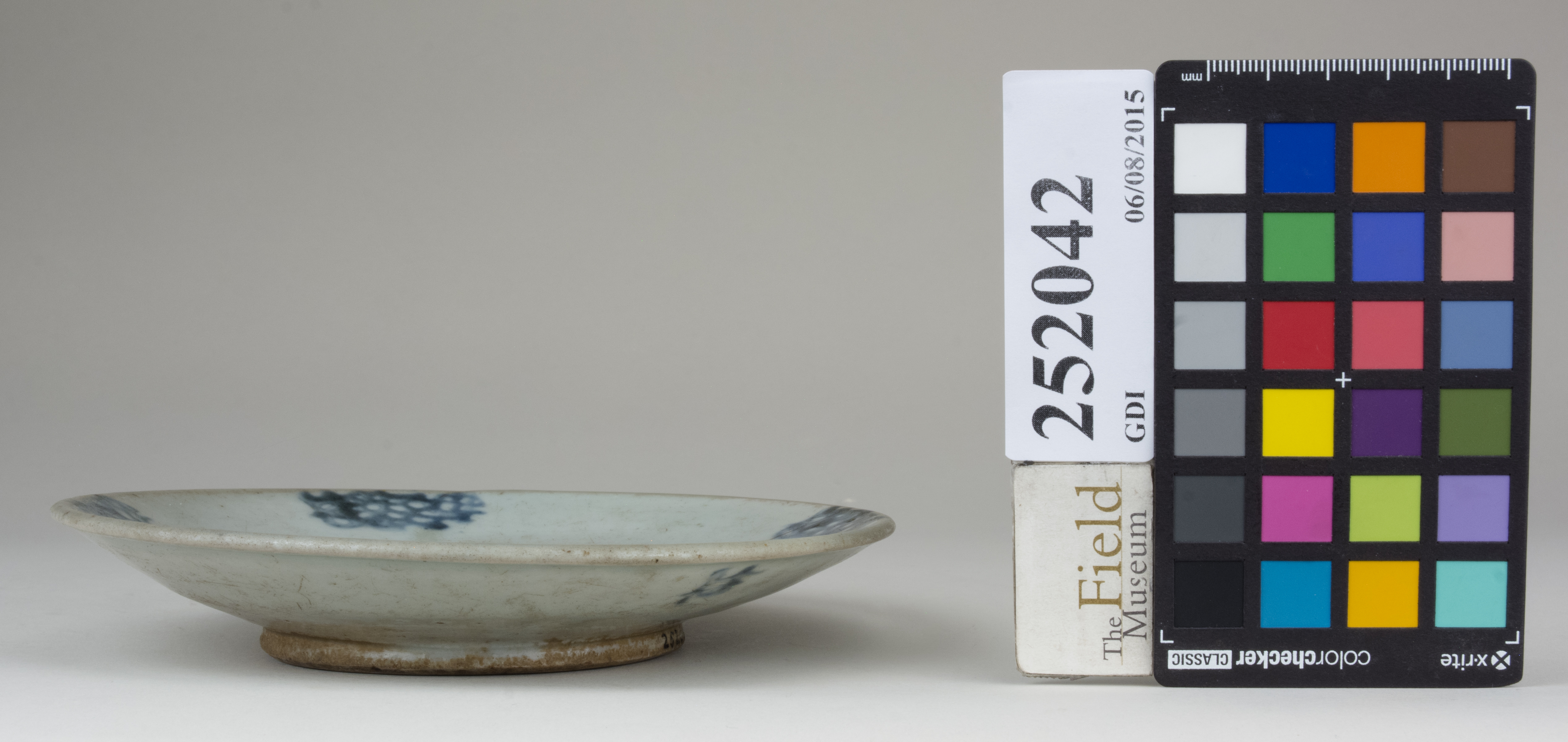 Right (c) Field Museum of Natural History - CC BY-NC 4.0