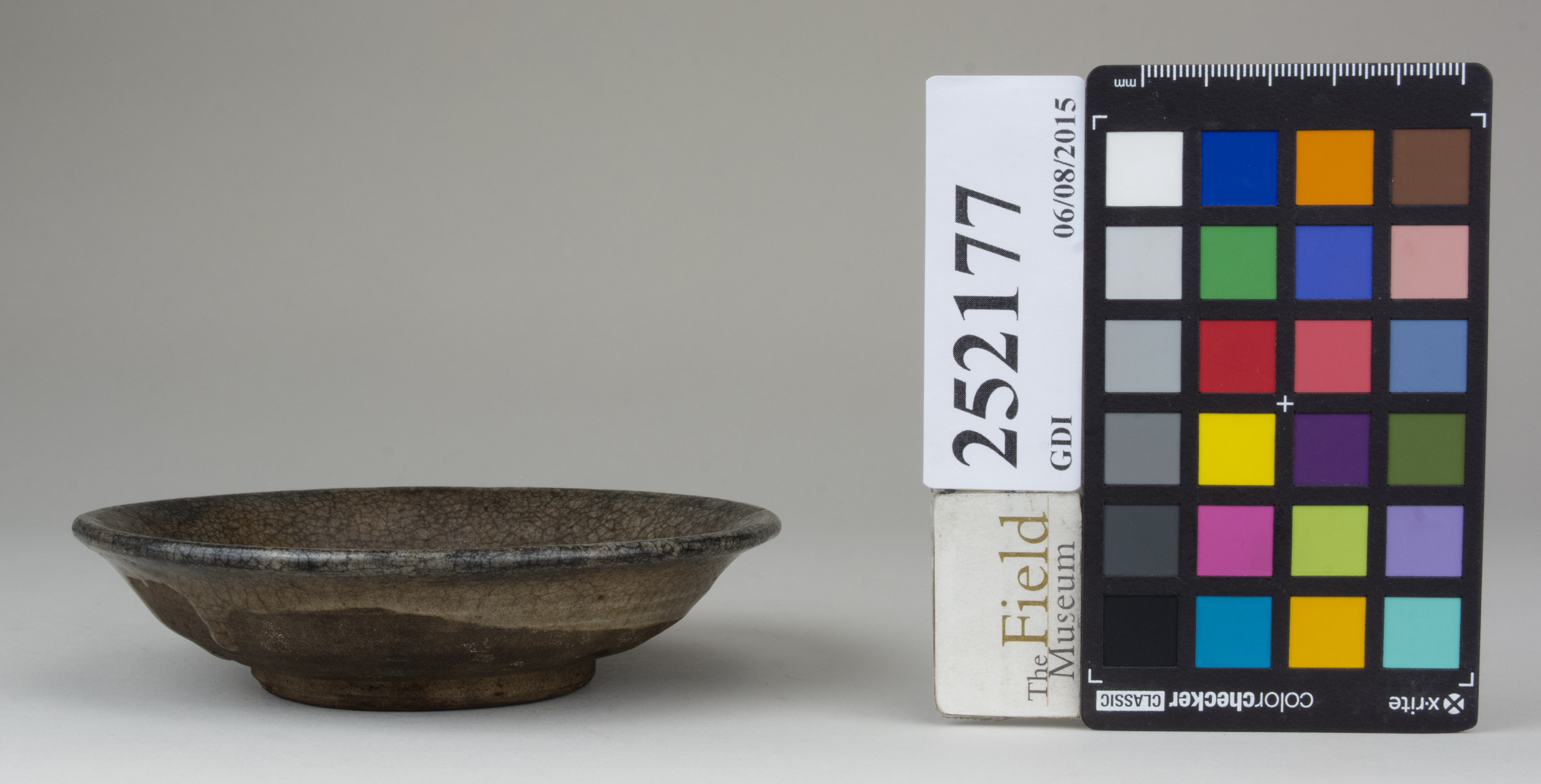 Left (c) Field Museum of Natural History - CC BY-NC 4.0