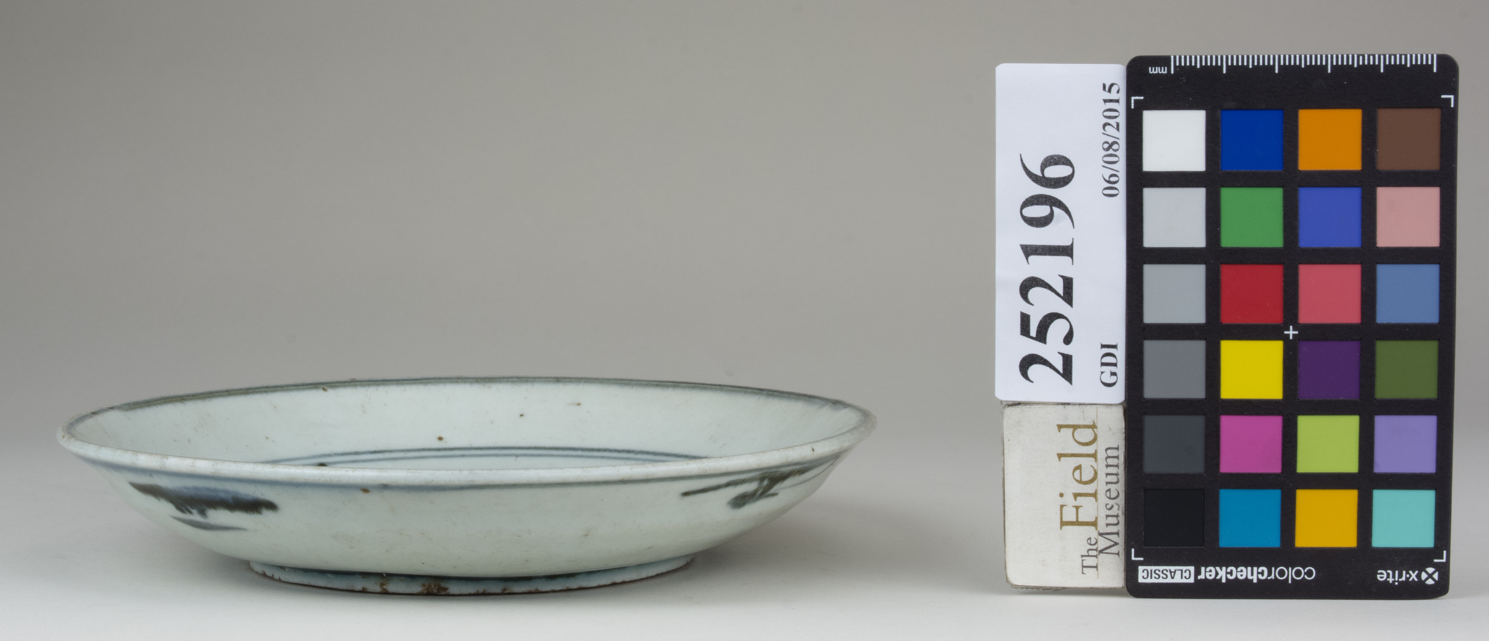 Left (c) Field Museum of Natural History - CC BY-NC 4.0