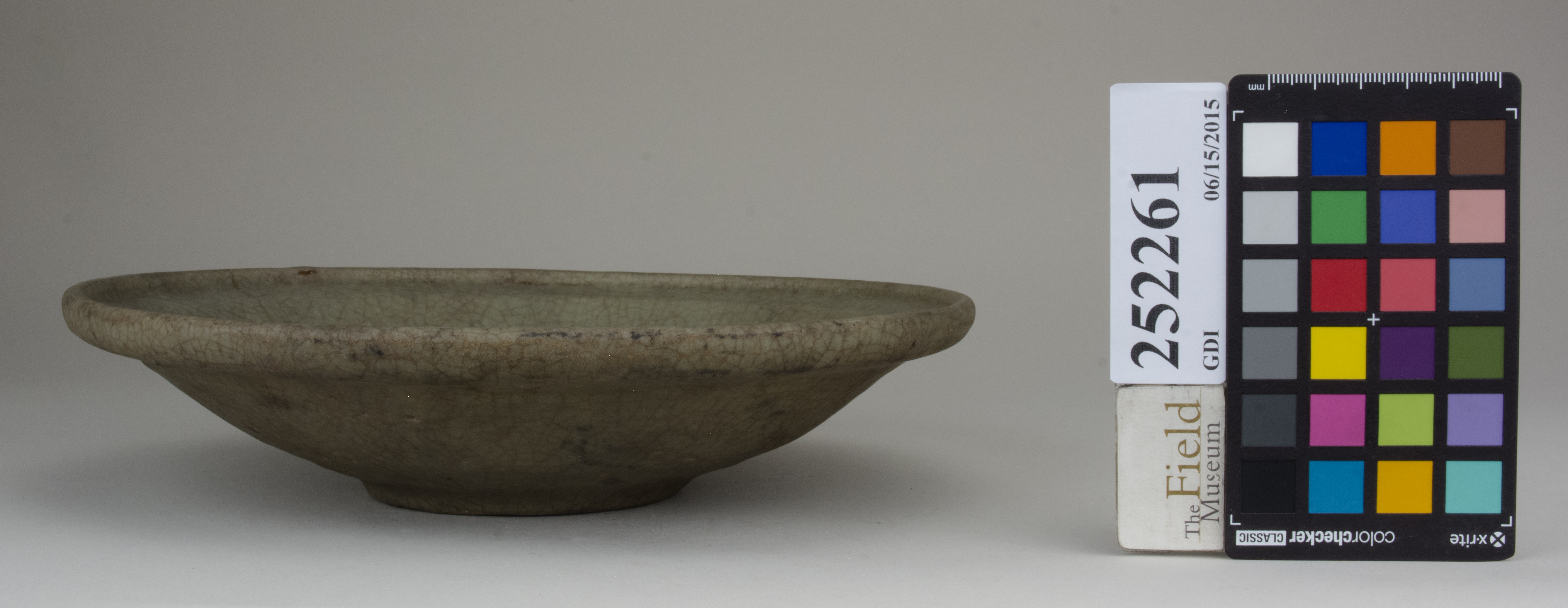 Right (c) Field Museum of Natural History - CC BY-NC 4.0