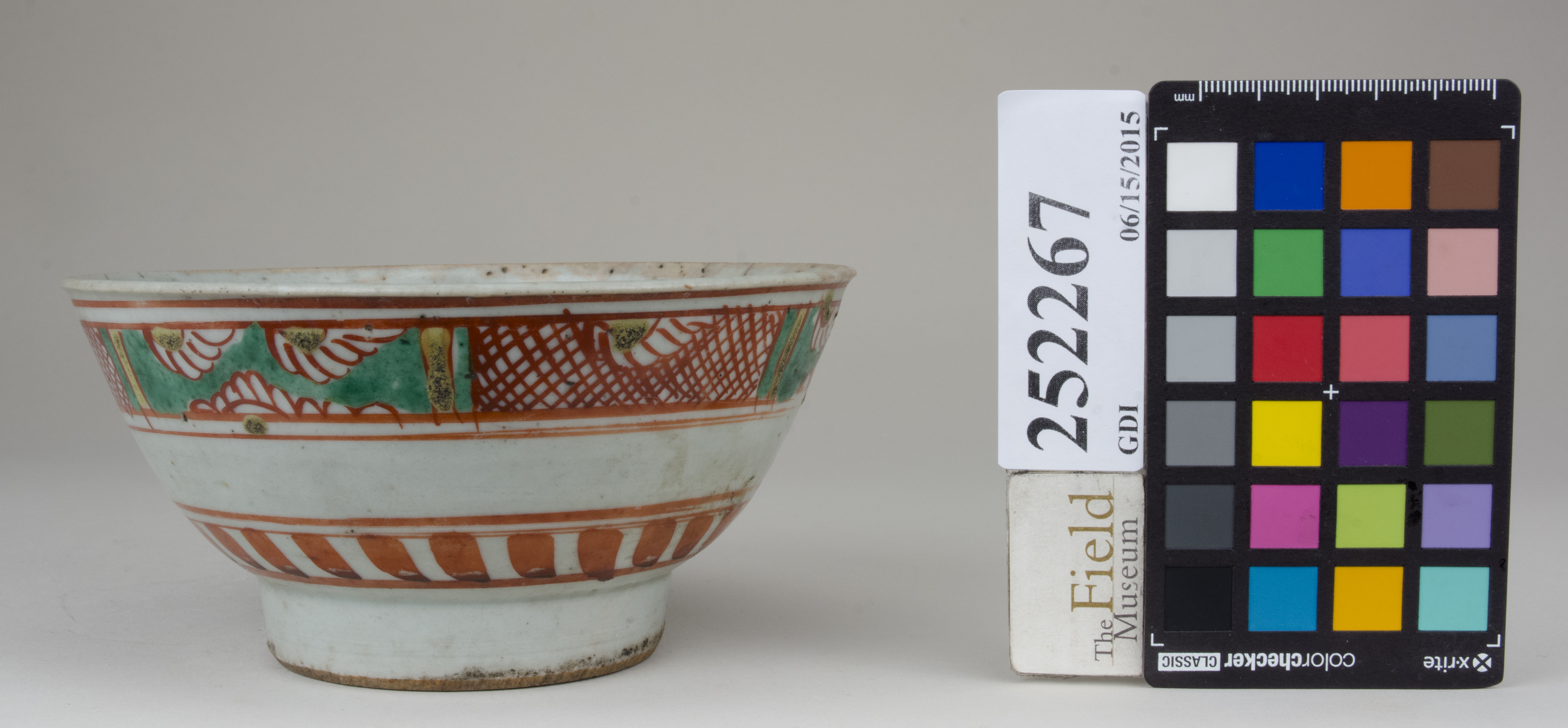 Right (c) Field Museum of Natural History - CC BY-NC 4.0