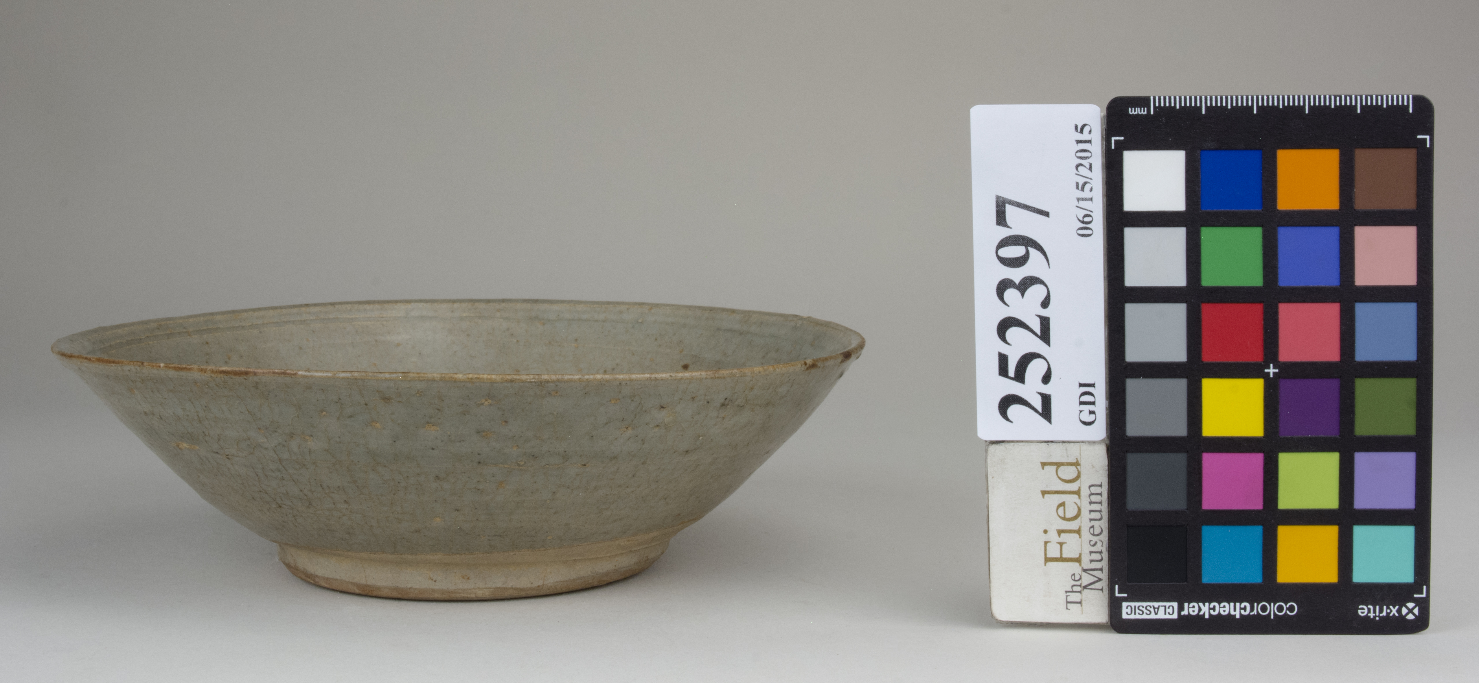 Left (c) Field Museum of Natural History - CC BY-NC 4.0