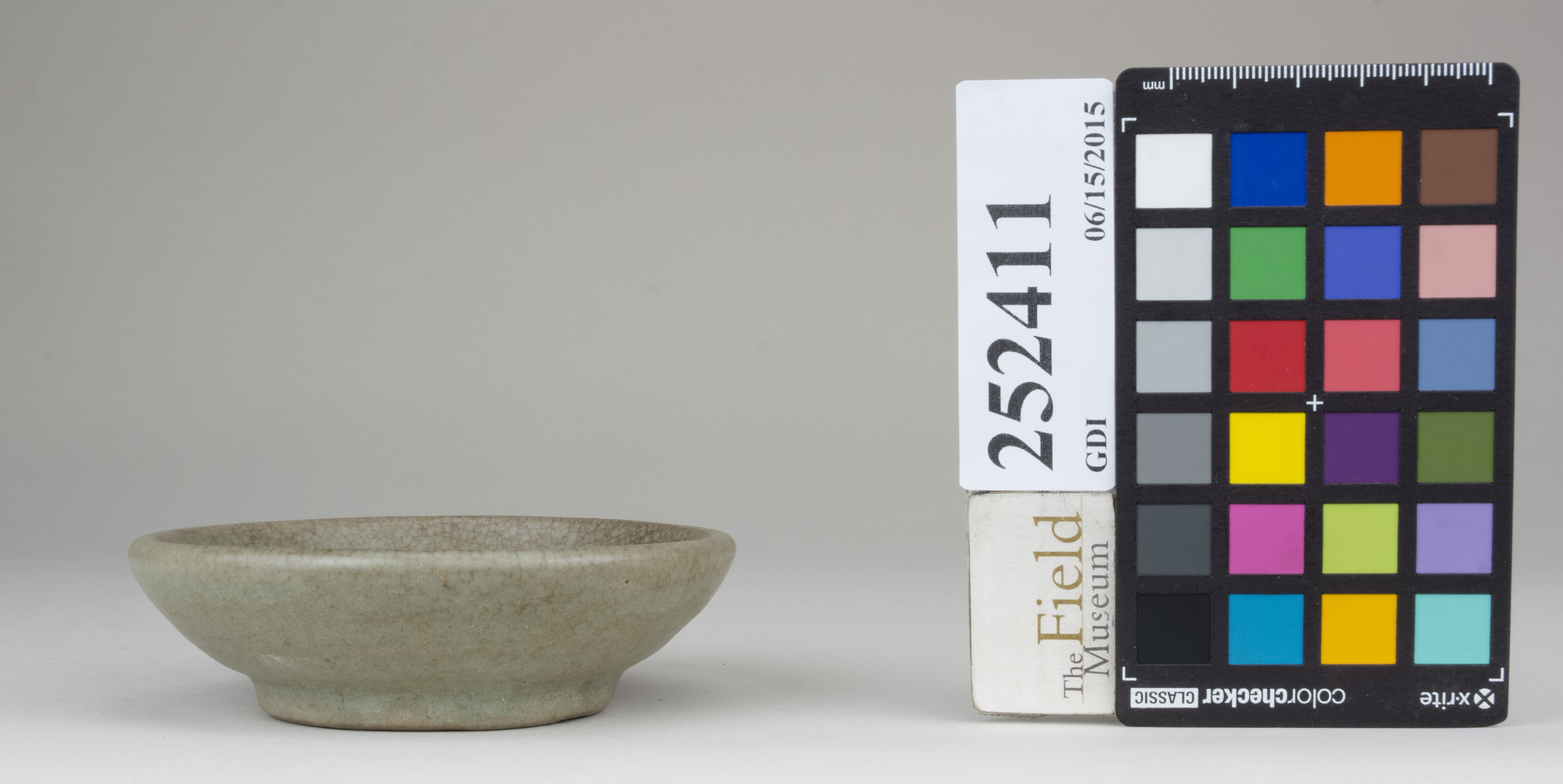 Left (c) Field Museum of Natural History - CC BY-NC 4.0