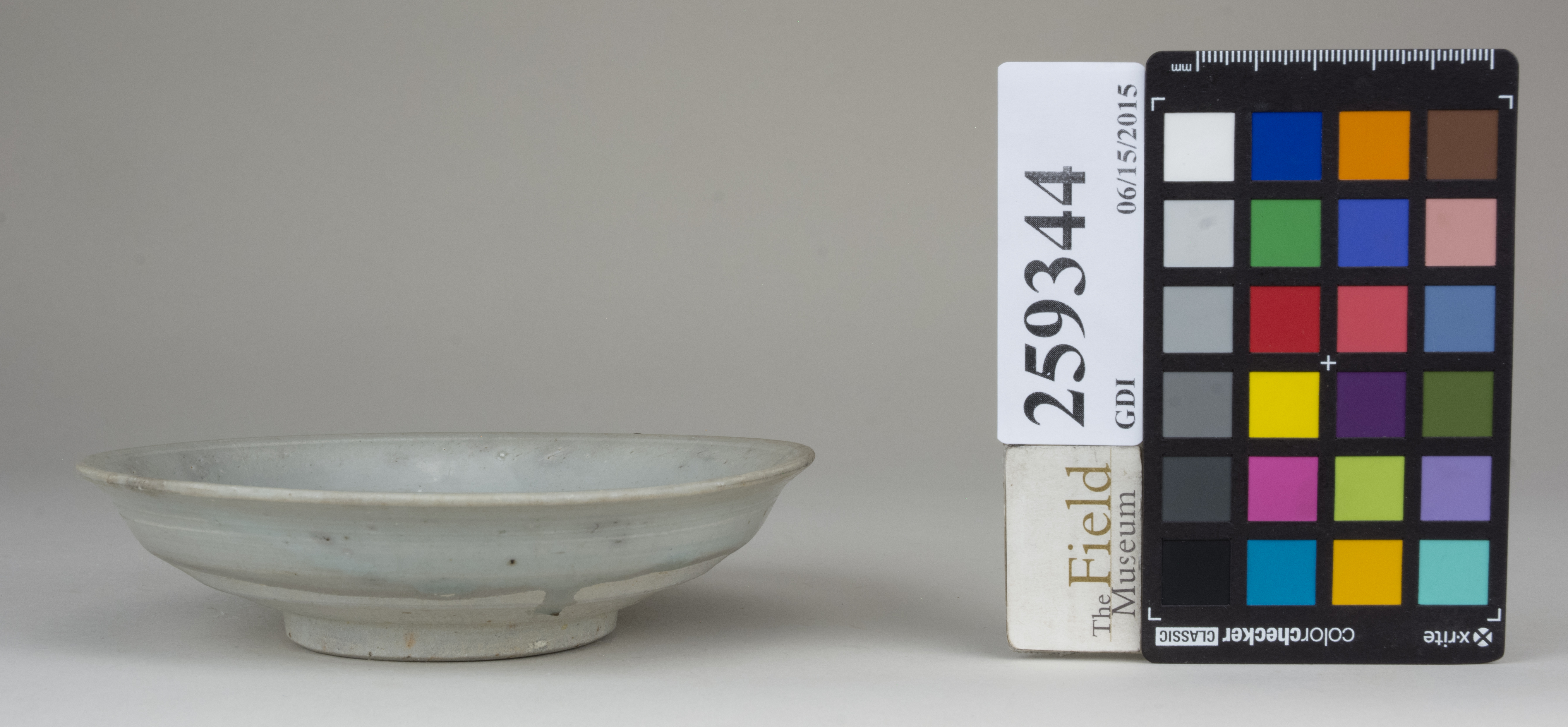 Left (c) Field Museum of Natural History - CC BY-NC 4.0