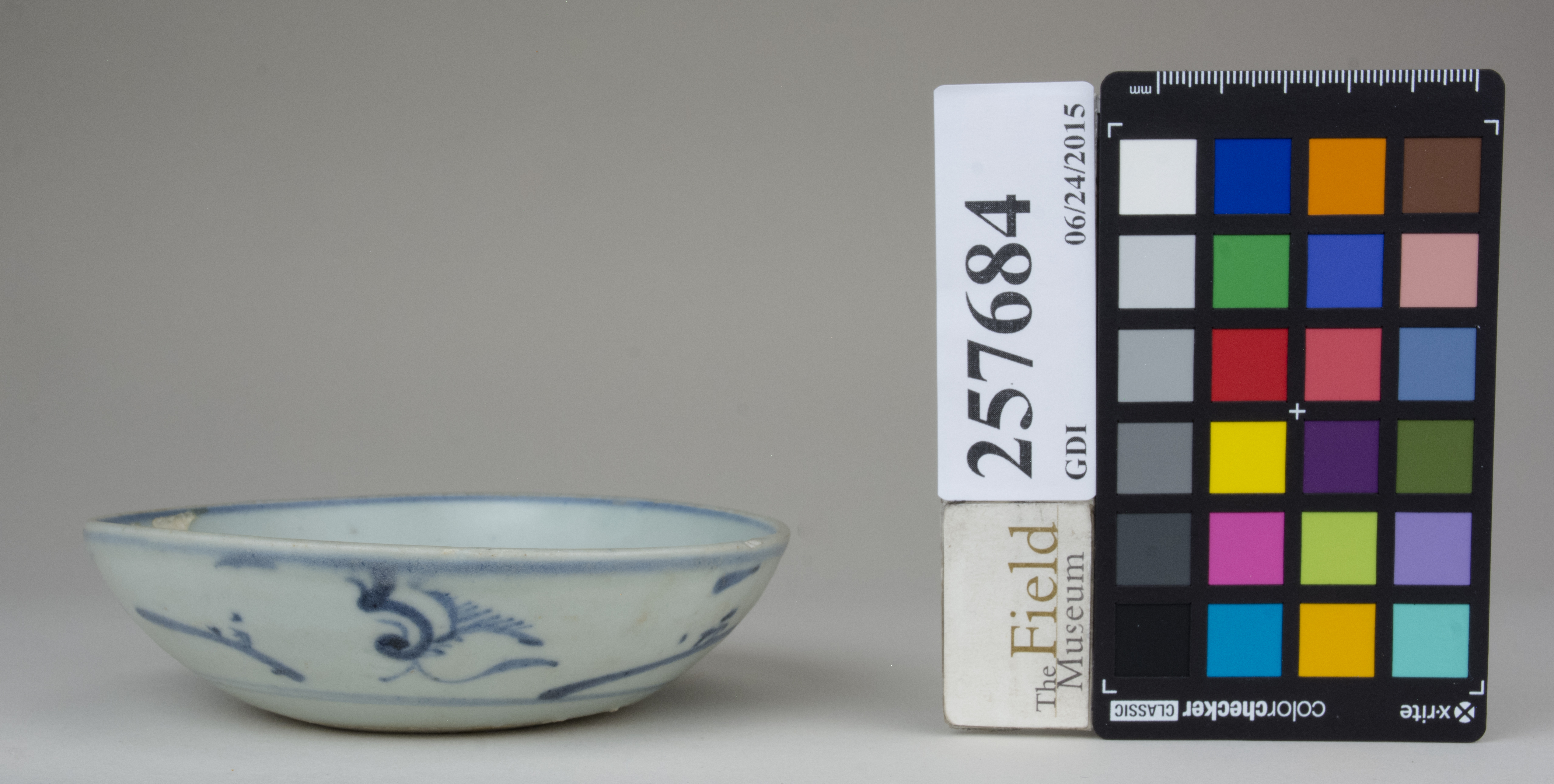 Left (c) Field Museum of Natural History - CC BY-NC 4.0