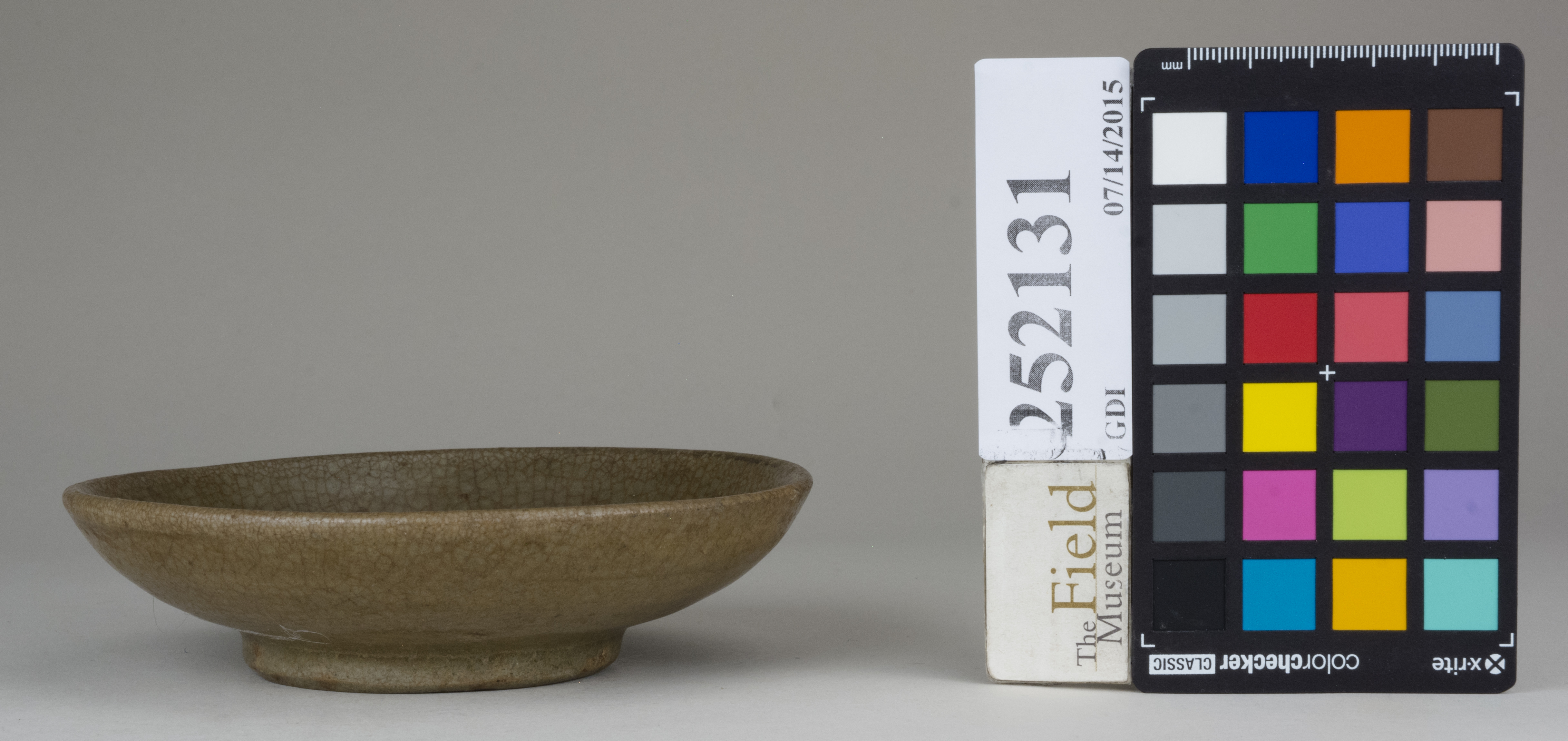 Left (c) Field Museum of Natural History - CC BY-NC 4.0