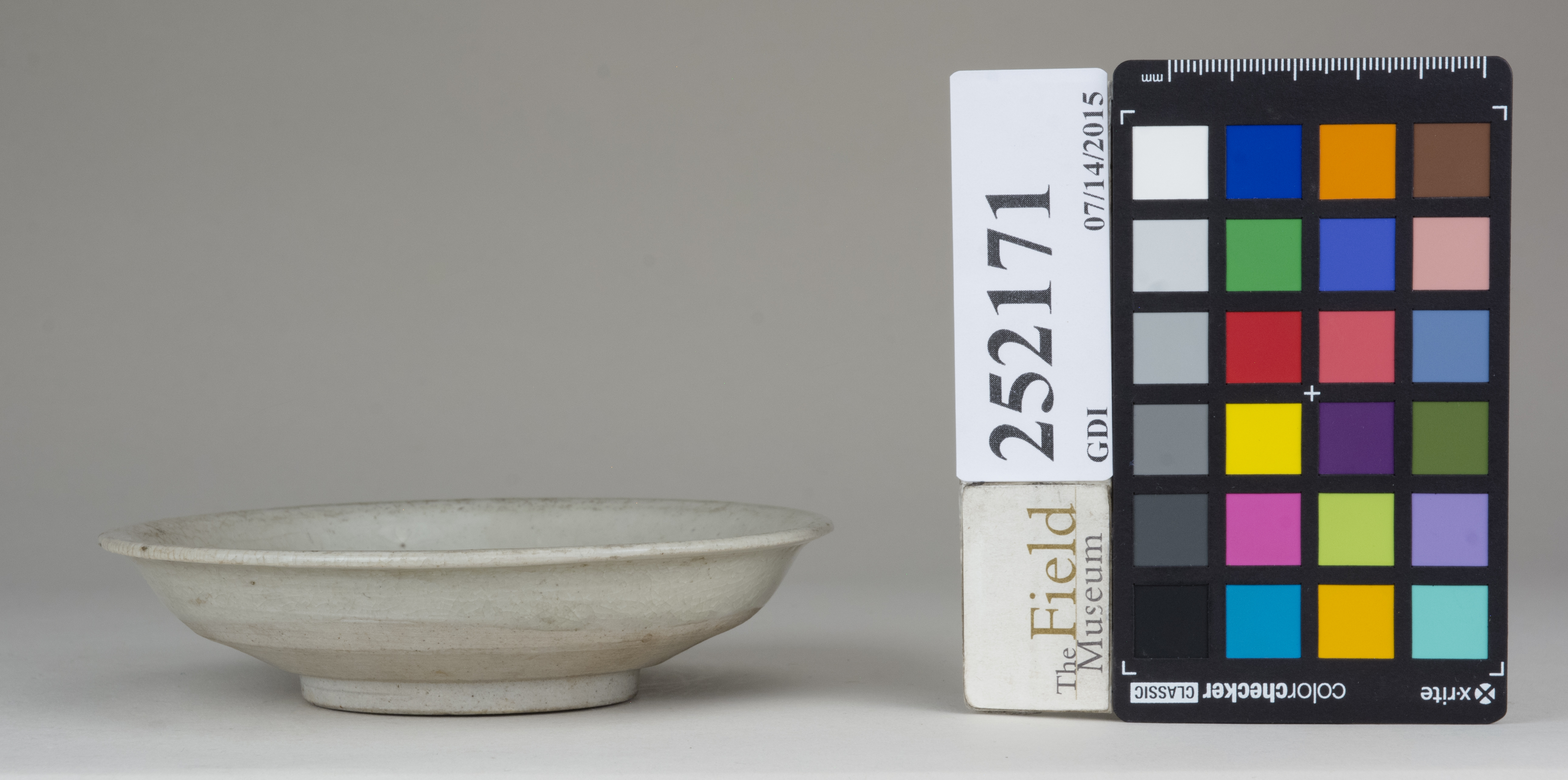 Left (c) Field Museum of Natural History - CC BY-NC 4.0