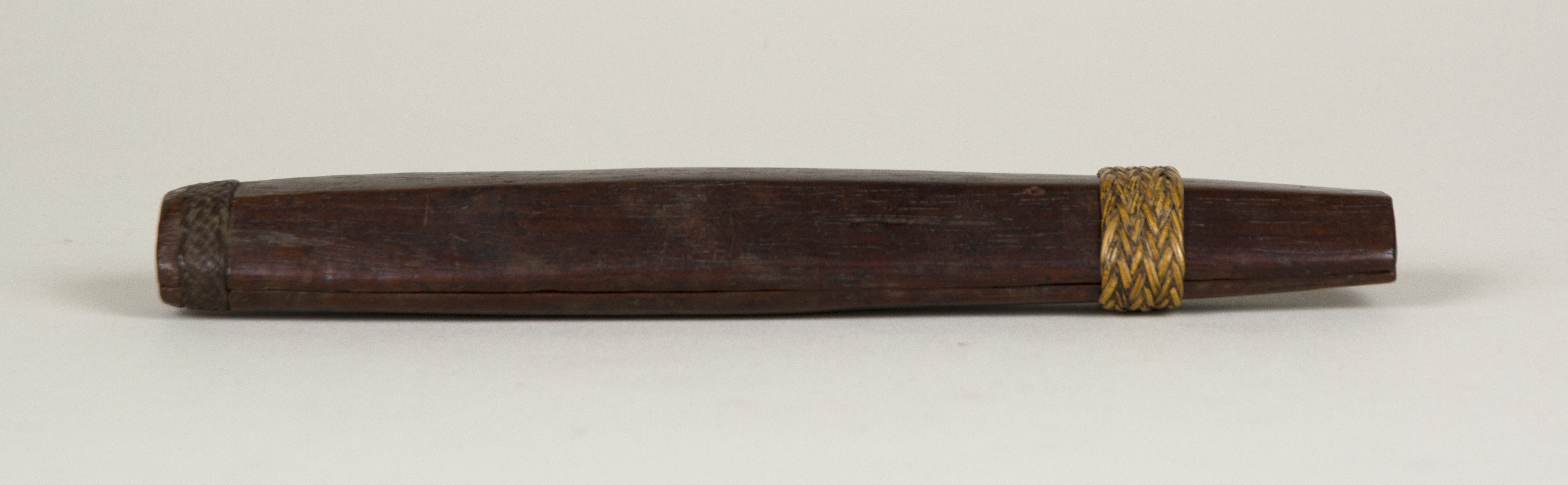 Side view (c) Field Museum of Natural History - CC BY-NC 4.0