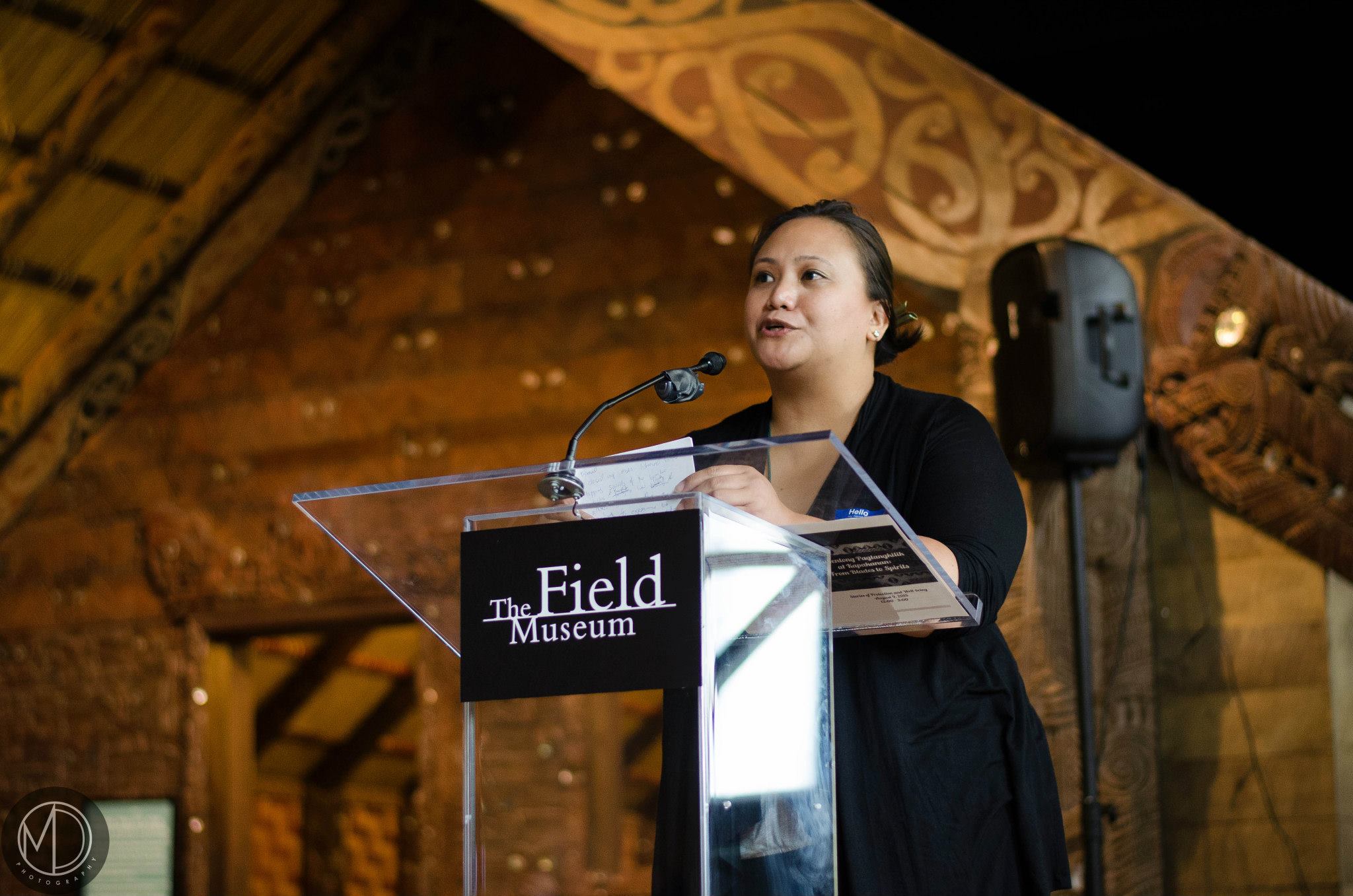 Carollyn addressing the attendees. (c) Field Museum of Natural History - CC BY-NC 4.0