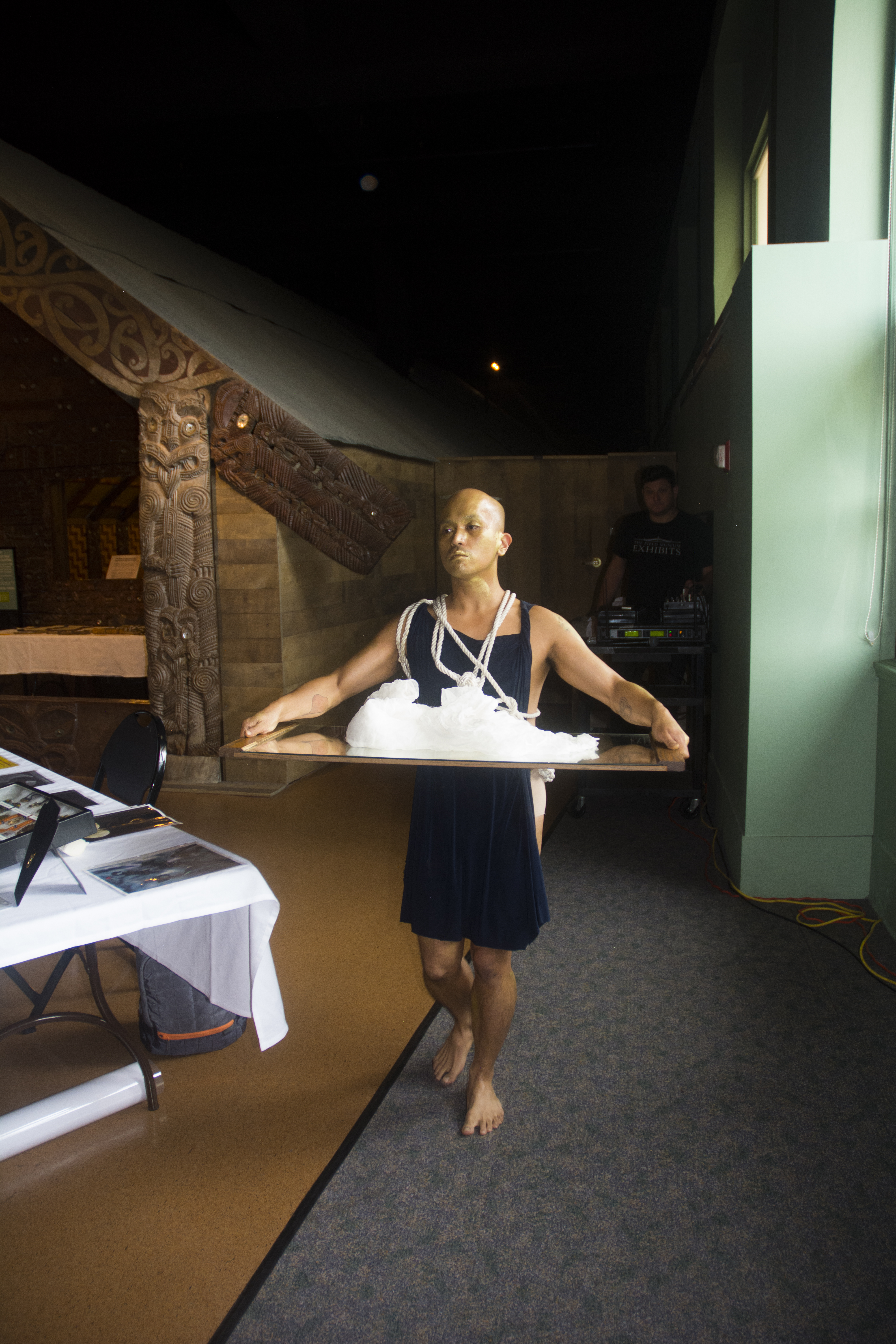 Local Filipino American artist and panelist participant, Kiam Marcello Junio, performs a piece from his repetoire. (c) Field Museum of Natural History - CC BY-NC 4.0