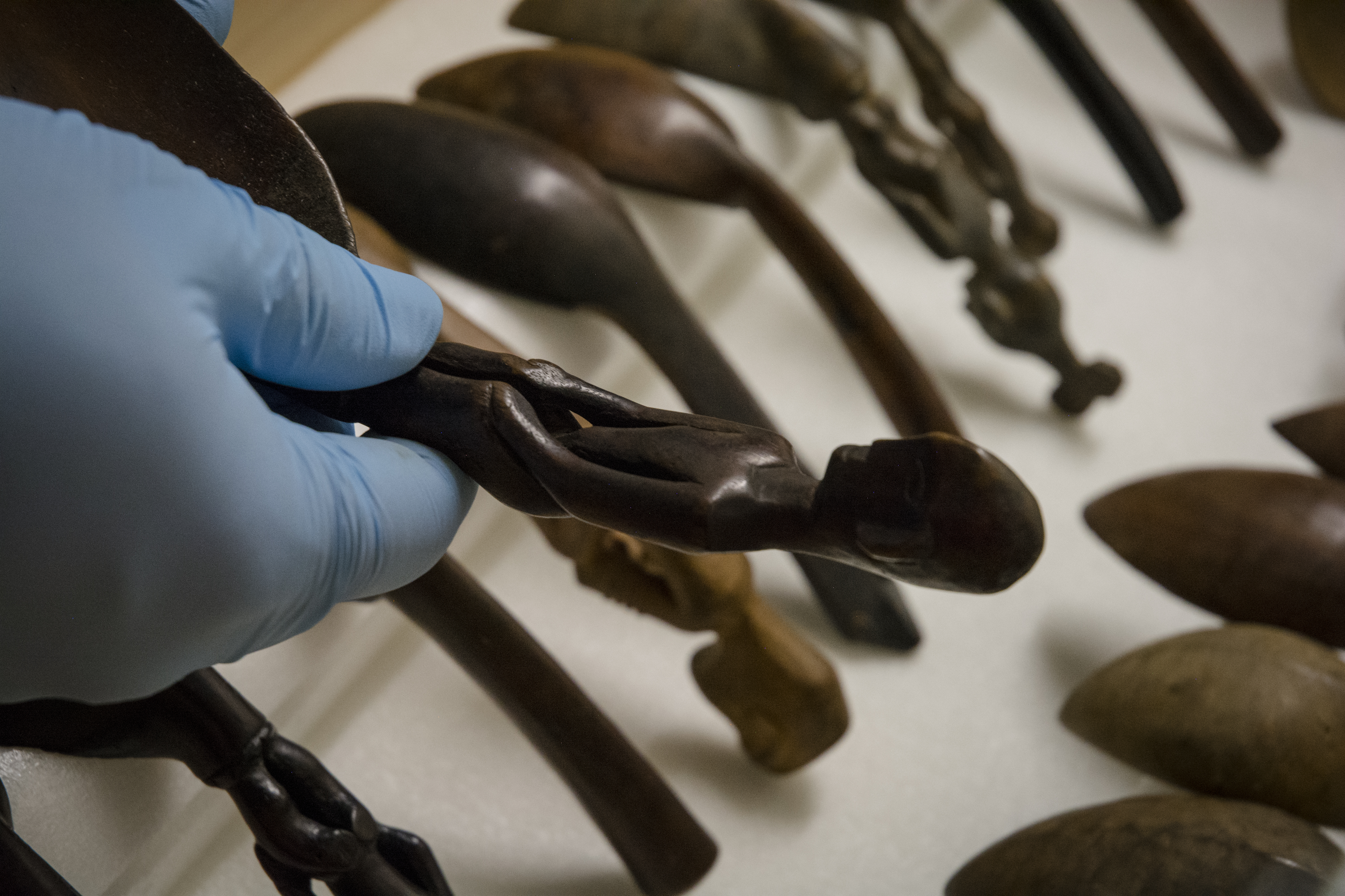 Close up of carved wooden spoons in the Philippines Collection. (c) Field Museum of Natural History - CC BY-NC 4.0