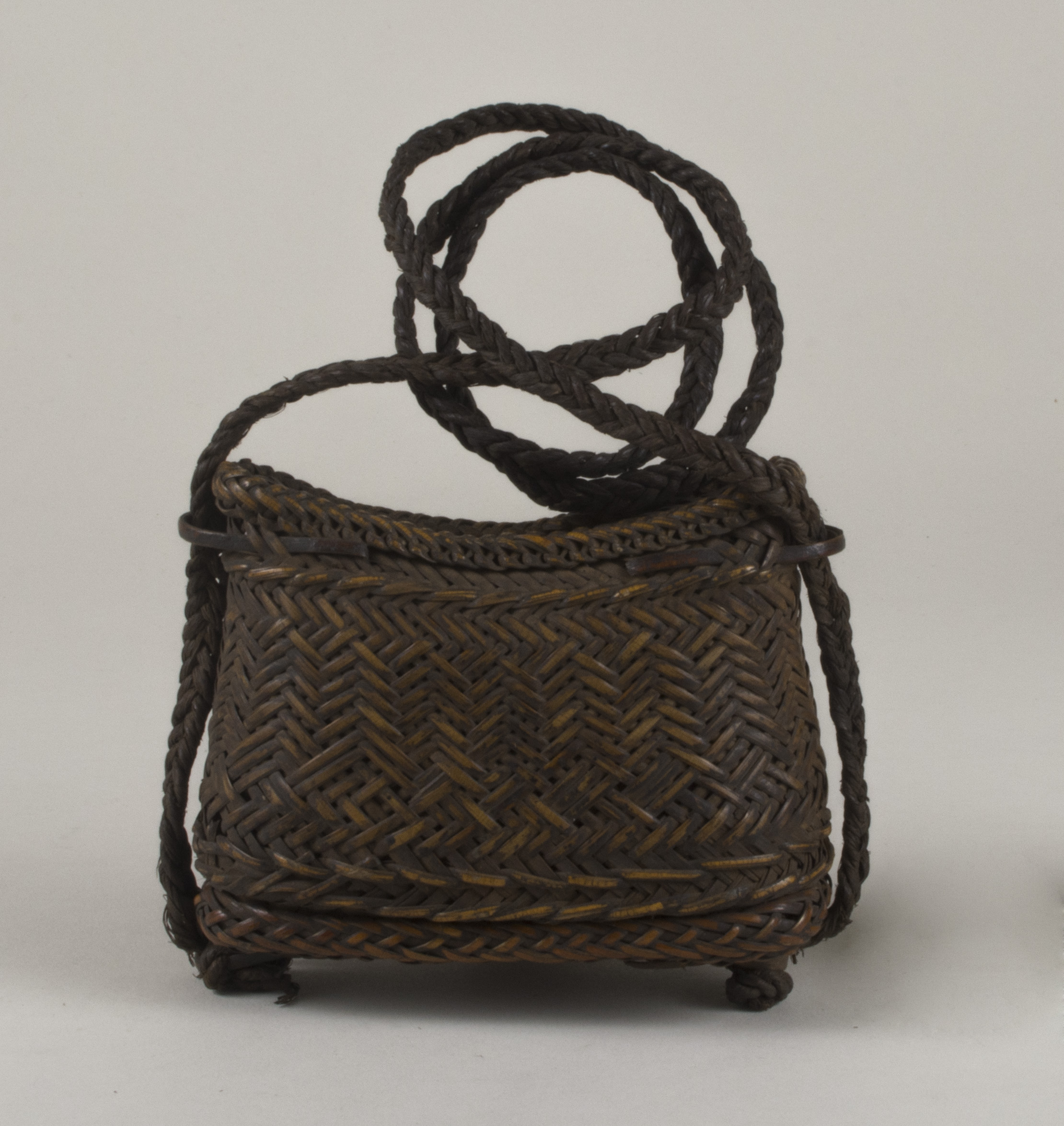 Front view without scale 