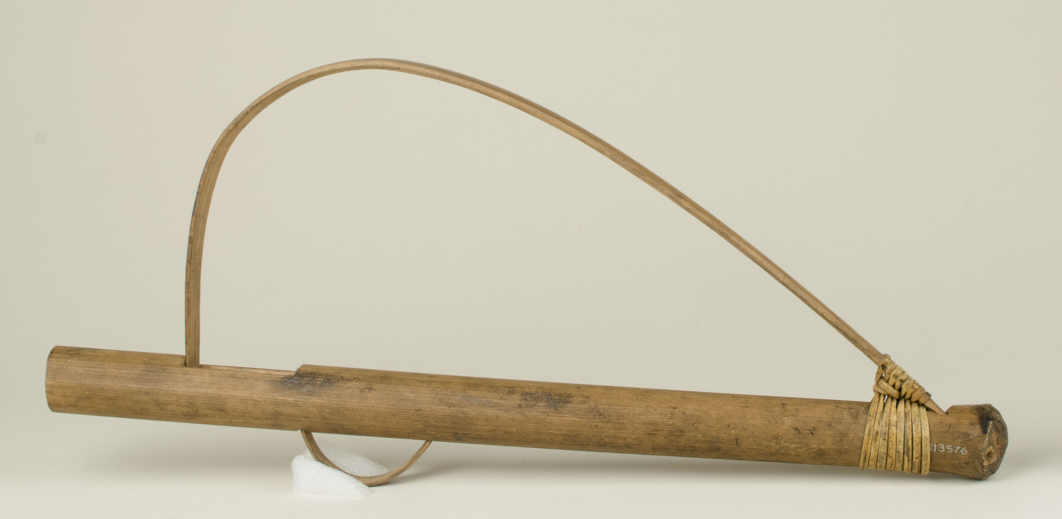 Front view without scale 