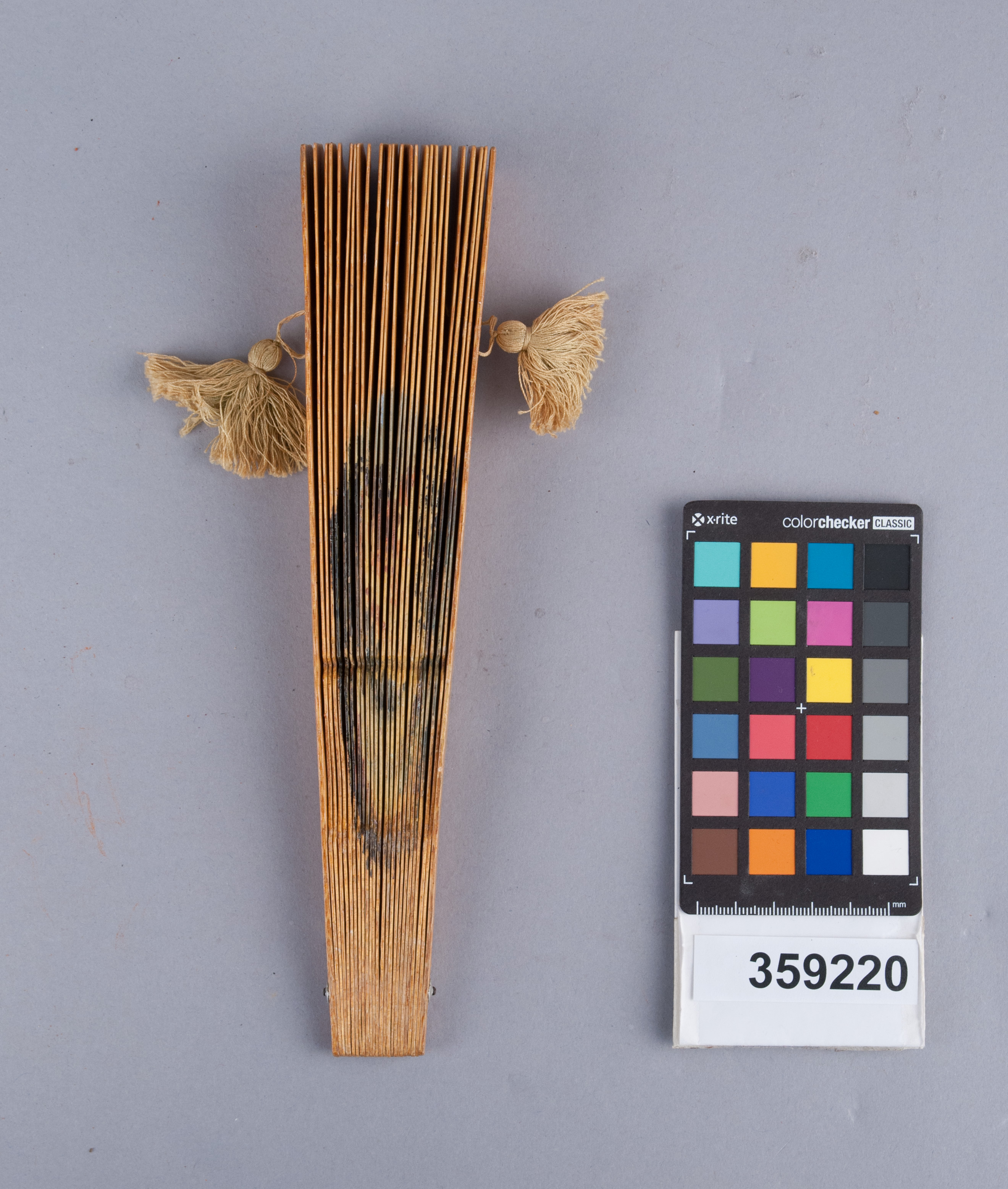 Incoming condition, closed view 