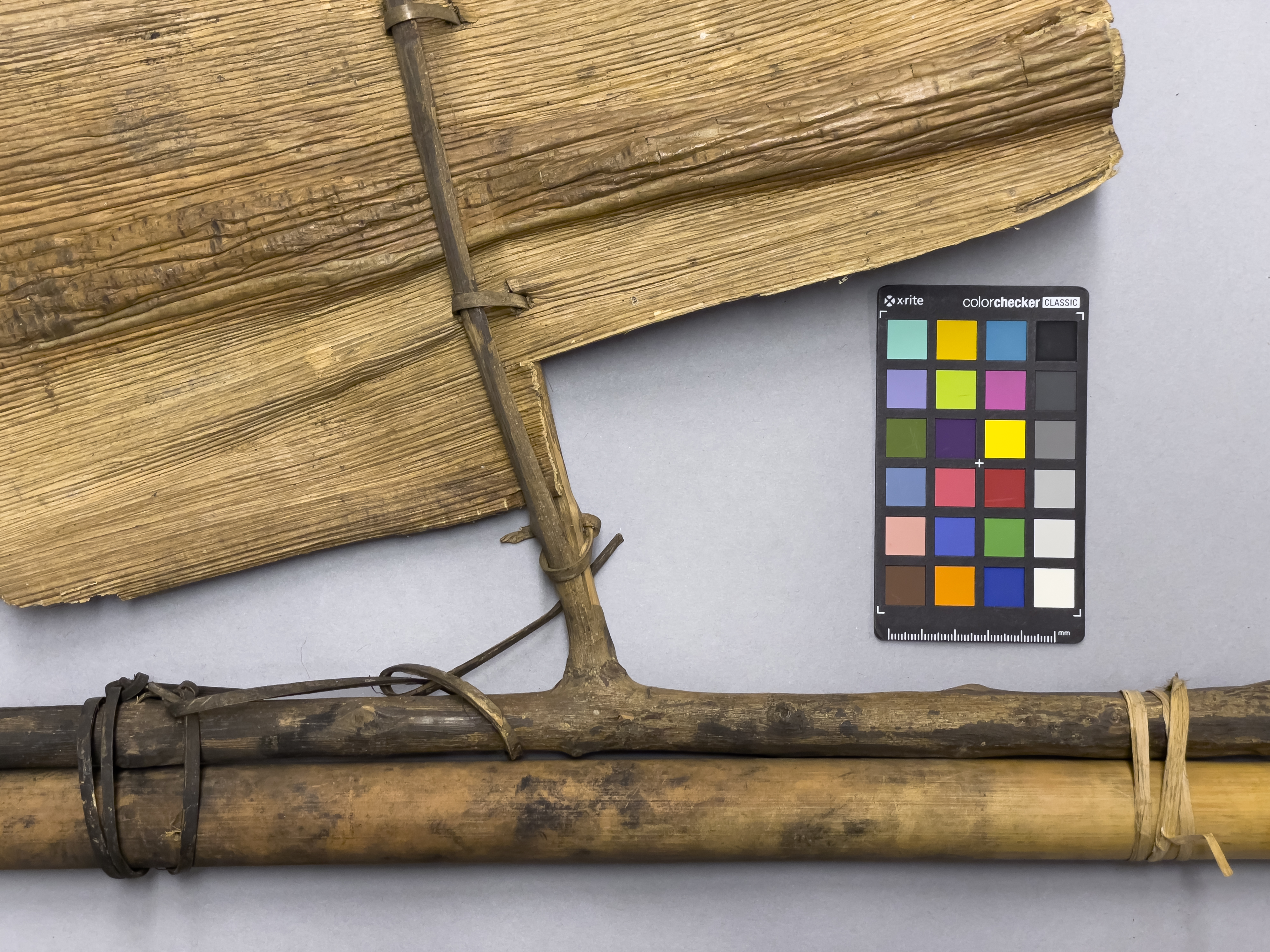 detail view of side one 