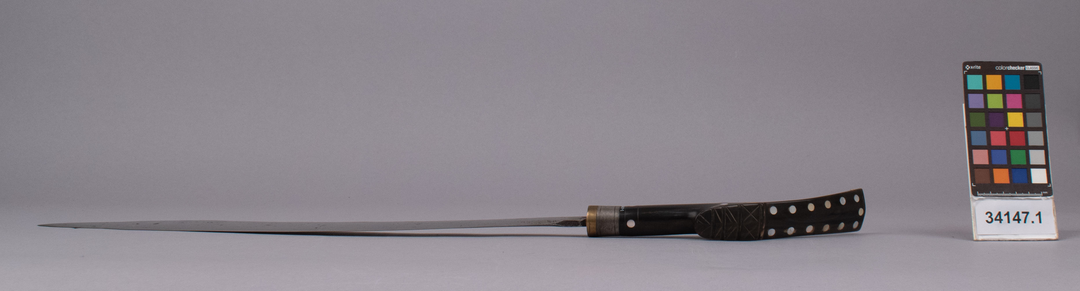 reference image, left view 