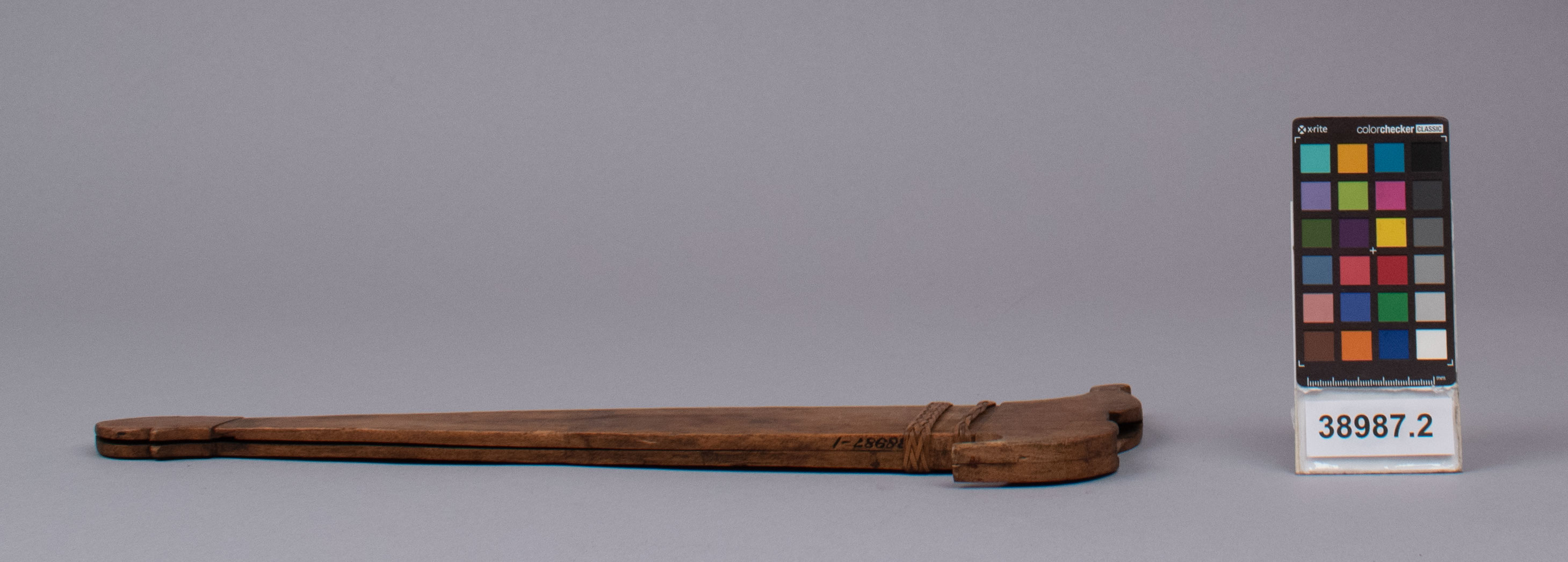 reference image, left view 